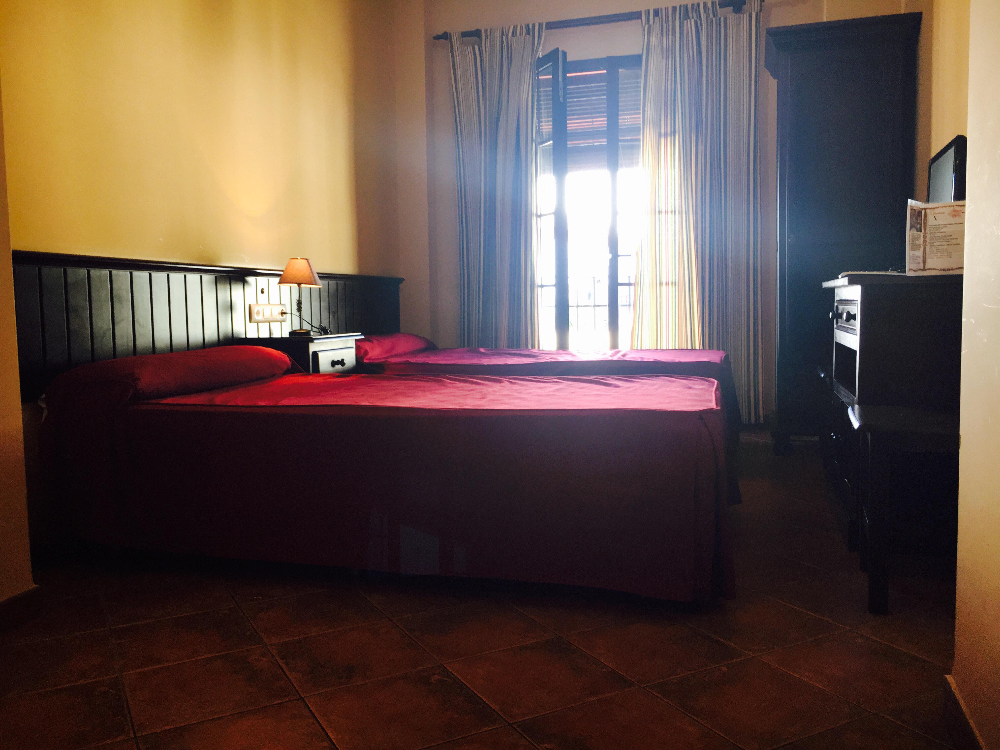 Hostal Pechi Huévar Εξωτερικό φωτογραφία