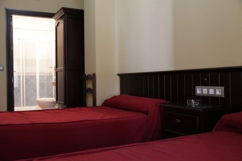 Hostal Pechi Huévar Εξωτερικό φωτογραφία