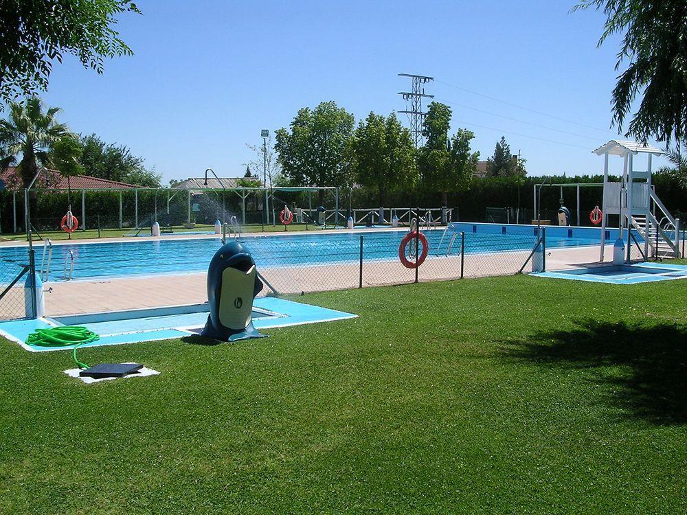 Hostal Pechi Huévar Εξωτερικό φωτογραφία