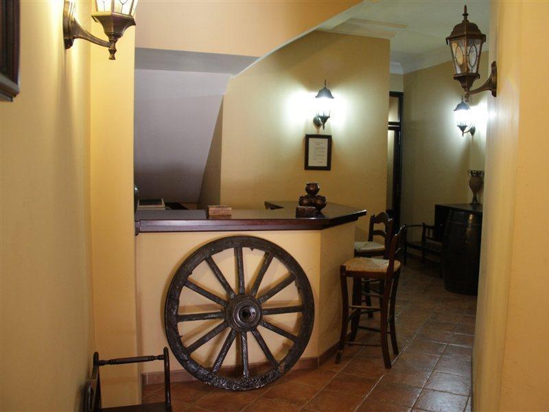 Hostal Pechi Huévar Εξωτερικό φωτογραφία
