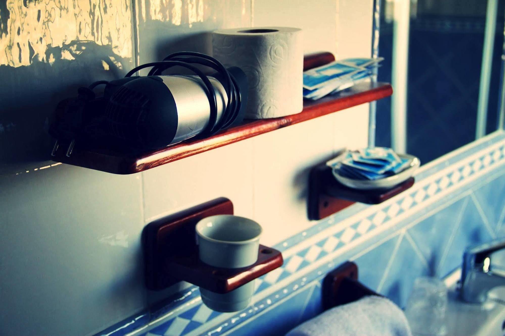 Hostal Pechi Huévar Εξωτερικό φωτογραφία